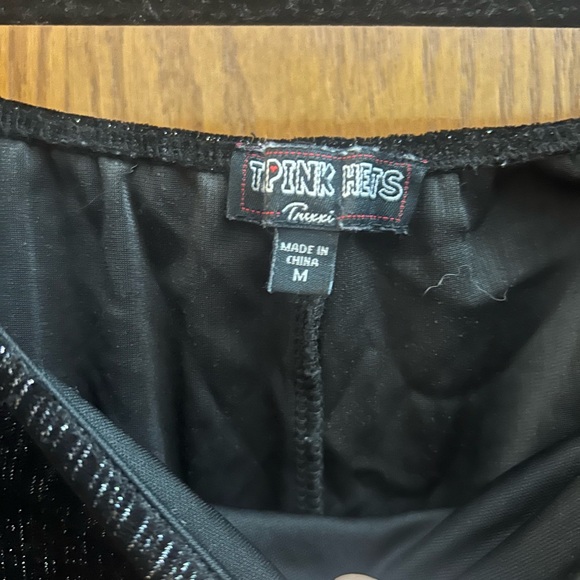 Black Velvet girls Jumpsuit with Puff Sleeves - Picture 3 of 7